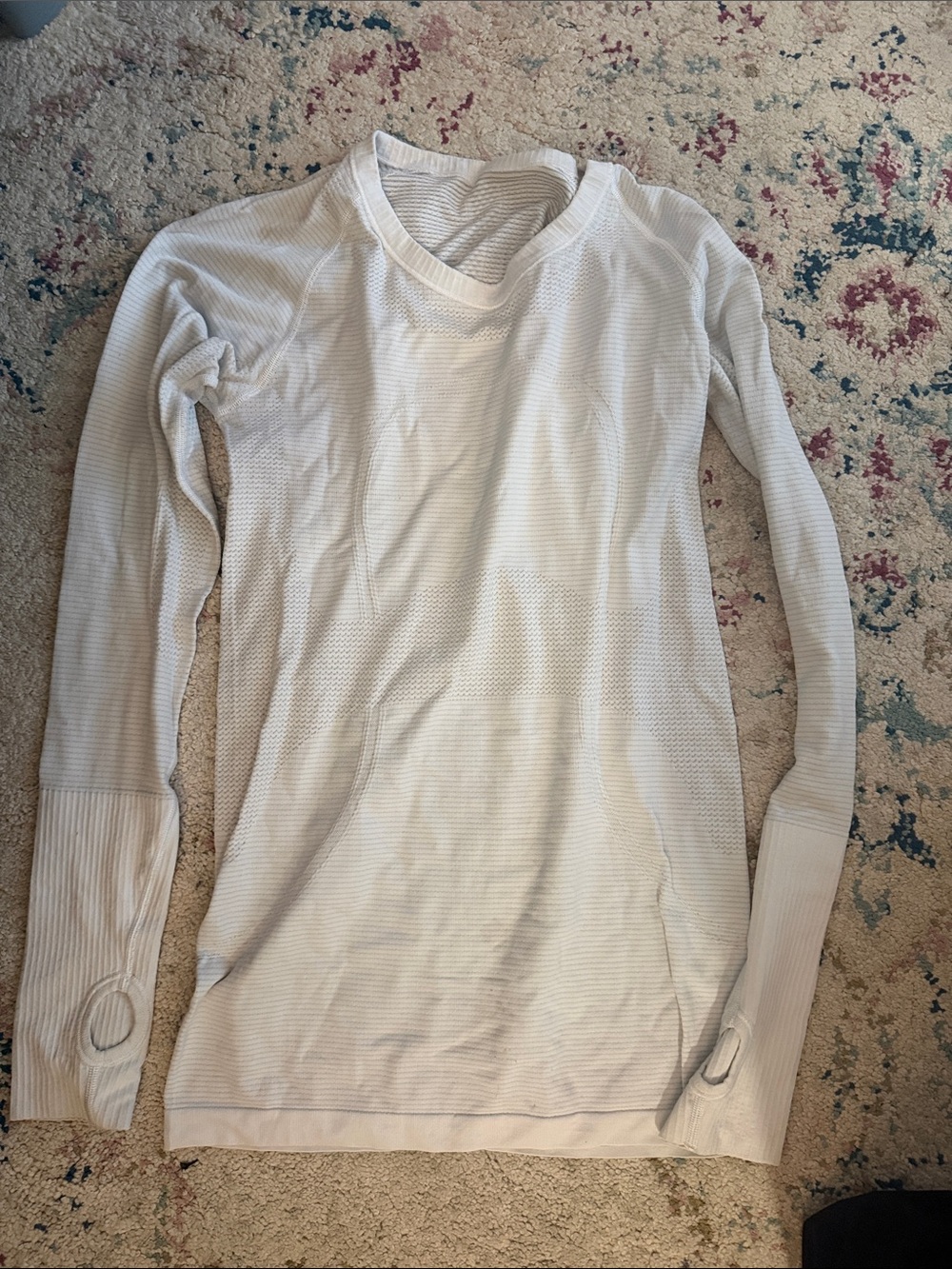Lululemon Lightweight white Long Sleeve Thumbhole Top
